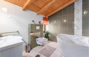 Kúpeľňa v ubytovaní Holiday Home Pamici V