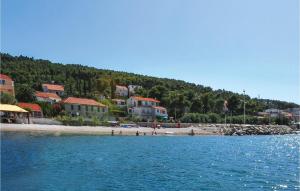 Galeriebild der Unterkunft Stunning Apartment In Arbanija With House Sea View in Trogir
