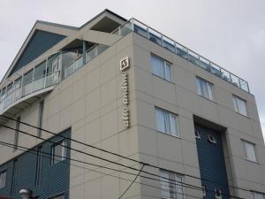 O edifício em que o hotel se localiza