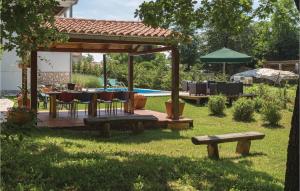 Zahrada ubytování Holiday Home Jakacici Jakacici