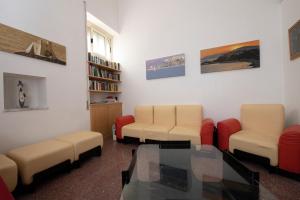 Istumisnurk majutusasutuses Albergo La Sirenella