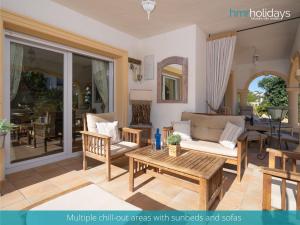 Posezení v ubytování Villa Bella by HMR Holidays