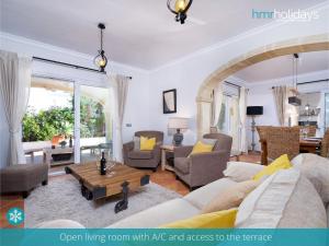 Posezení v ubytování Villa Bella by HMR Holidays