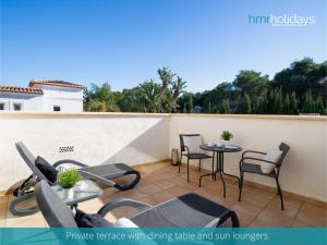 Balkón nebo terasa v ubytování Villa Bella by HMR Holidays