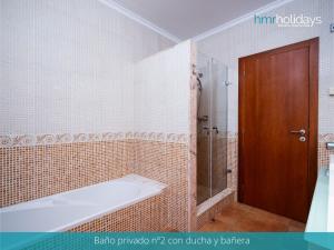 Koupelna v ubytování Villa Bella by HMR Holidays