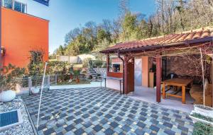 Budynek, w którym mieści się apartament
