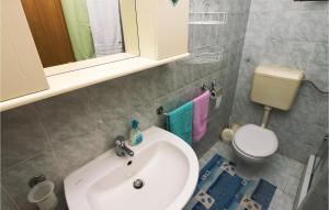 Fotografie z fotogalerie ubytování Cozy Home In Lukovo Sugarje With Wifi v destinaci Barić Draga