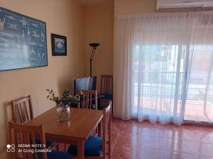 Fotografia z galérie ubytovania Avda La Mota 10 Solo Familias Serviplaya v destinácii Casas Las Basas