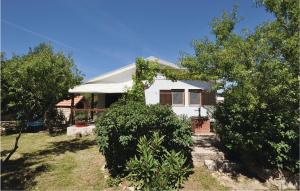 Zahrada ubytování Holiday Home Jezera Put Sv,roka