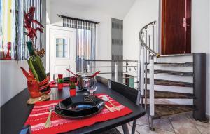 Fotografie z fotogalerie ubytování Nice Apartment In Karlobag With Wifi v destinaci Barić Draga