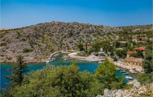 Φυσικό τοπίο κοντά σε αυτή η παραθεριστική κατοικία