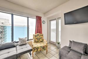 Myrtle Beach Condo with Balcony, Steps to Beach