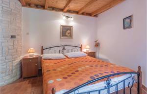 Postel nebo postele na pokoji v ubytování Holiday Home Manjadvorci Vi