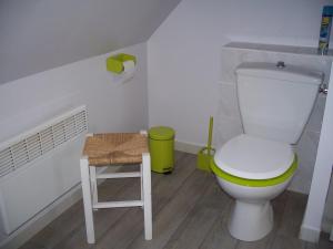 Koupelna v ubytování Gîte La Fortaiserie