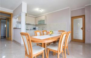 Gallery image of Beautiful Apartment In Biograd With Kitchen in Biograd na Moru