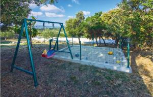 Herní místnost nebo prostor pro děti v ubytování Holiday Home Pucisca 15