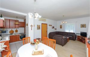 Dining area in the holiday home