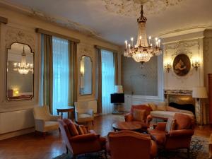 Posedenie v ubytovaní Belladonna Panorama Apartment