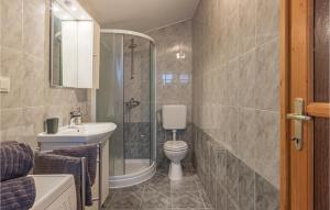 Bagno di 4 Bedroom Cozy Home In Liznjan