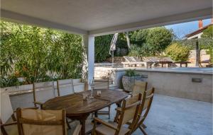 Balkon lub taras w obiekcie Holiday Home Vrsar 38