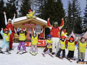 Goście zatrzymujący się w obiekcie Apartment in Mayrhofen near Ski Lifts
