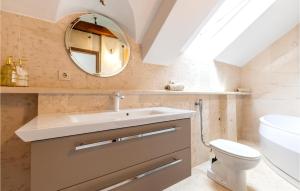Kúpeľňa v ubytovaní Holiday Home Podstrana 5
