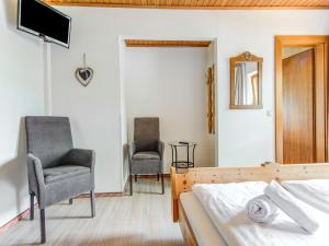 Fotografie z fotogalerie ubytování Holiday home with balcony v destinaci Bruck an der Großglocknerstraße