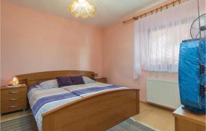 Posteľ alebo postele v izbe v ubytovaní Three-Bedroom Holiday Home In Buje