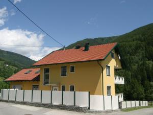 Nespecifikovaný výhled na hory nebo výhled na hory při pohledu z apartmánu