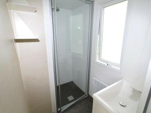 Ein Badezimmer in der Unterkunft Mobile Home in Sachsenburg by River Drau