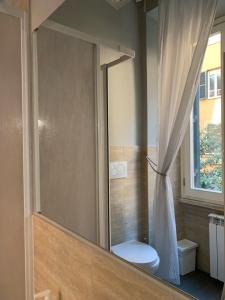 Ванна кімната в Mc - Piazza Mancini