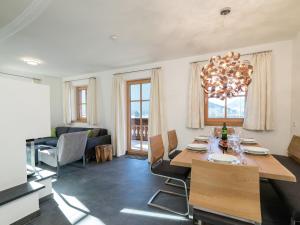 Fotografia z galérie ubytovania Apartment in Hollersbach with sauna near ski area v destinácii Hollersbach im Pinzgau
