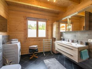 Kép Chalet in Finkenstein on Lake Faak in Carinthia szállásáról Ledenitzenben a galériában