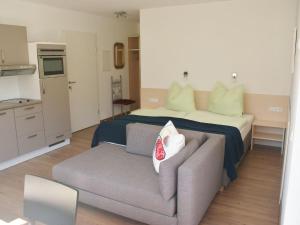 Kuchyň nebo kuchyňský kout v ubytování Apartment Kaprun near Ski Lift & Glacier + 32 fotografií