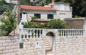 Fotografie z fotogalerie ubytování Holiday Home Podobuce Bb V v destinaci Podobuče
