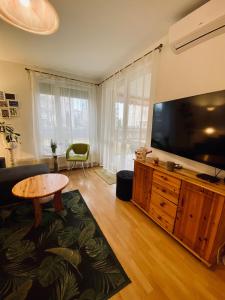 Zdjęcie z galerii obiektu Linda Apartman By BLTN Siófok w Siófoku