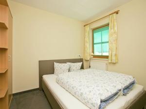 Posteľ alebo postele v izbe v ubytovaní Apartment in Längenfeld near Ski Slopes