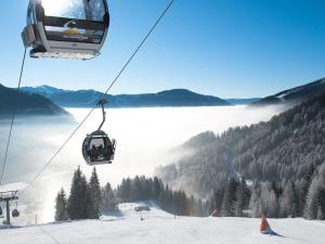 Galeriebild der Unterkunft Premium apartment in ski area Bad Kleinkirchheim in Bad Kleinkirchheim