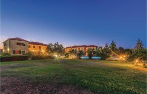 Fotografia z galérie ubytovania Holiday Home Skelin Ii v destinácii Drinovci