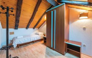 Łóżko lub łóżka w pokoju w obiekcie Holiday Home Damijanici Vi