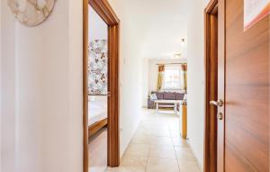 Postel nebo postele na pokoji v ubytování Holiday Home Valbandon I