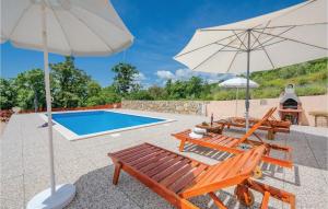 Photo de la galerie de l'établissement Stunning Home In Podpican With Outdoor Swimming Pool, à Gromnik