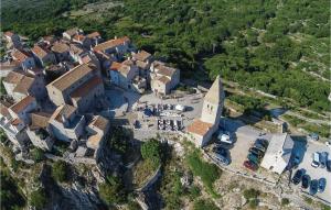 Amazing Home In Lubenice With Wifi с высоты птичьего полета