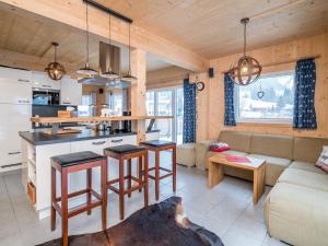 Fotografia z galérie ubytovania Chalet in Hohentauern with sauna and hot tub v destinácii Hohentauern + 31 fotografií