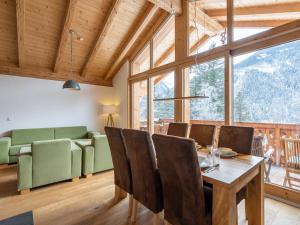 Część wypoczynkowa w obiekcie Chalet in Wald near Wildkogel Ski Arena
