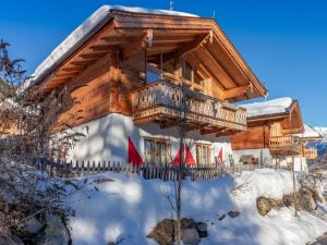 Obiekt Chalet in Wald near Wildkogel Ski Arena zimą