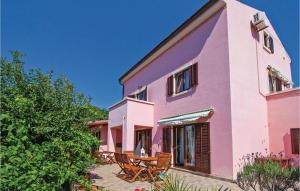 Fotografia z galérie ubytovania Beautiful Home In Veli Losinj With 4 Bedrooms And Wifi vo Veli Lošinj