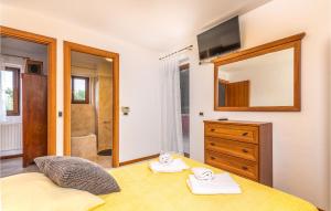 Fotografia z galérie ubytovania Beautiful Home In Veli Losinj With 4 Bedrooms And Wifi vo Veli Lošinj