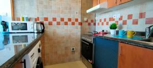 Fotografie z fotogalerie ubytování Cozy 1 bedroom apartments for a large family minimum 5 night v Dubaji