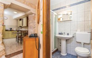 Kúpeľňa v ubytovaní Holiday Home Puzari Vi